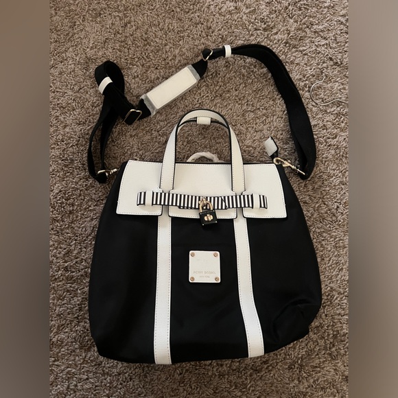 Henri Bendel Striped Bag/Backpack OPEN TO OFFERS - Picture 1 of 8